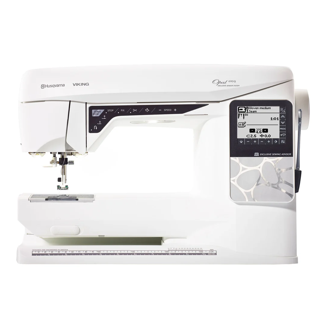 Husqvarna Viking Opal 690